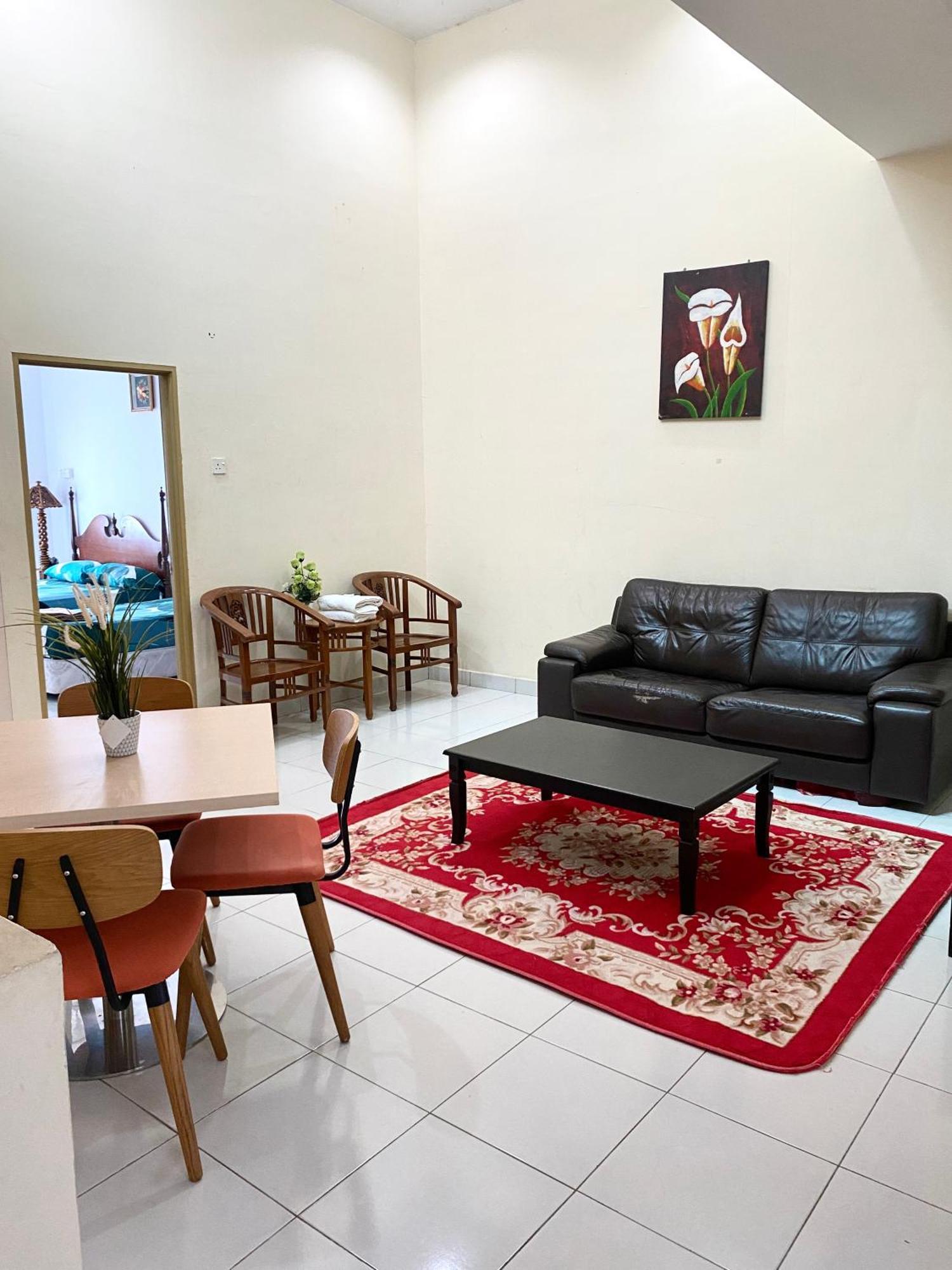 Near And Airport - Ivana Unit A1 Kuala Terengganu